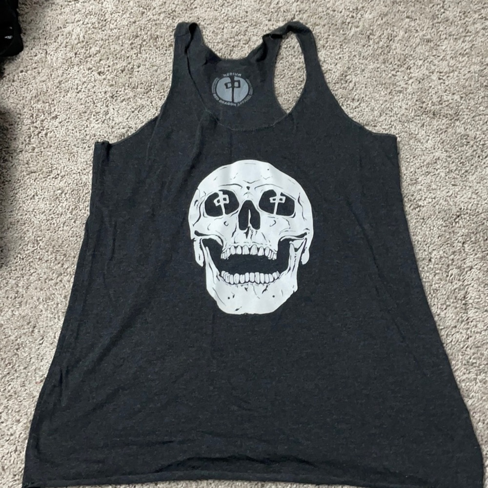 Red Dragon Grey Skull Tank